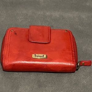 Fossil Wallet | red | zip wallet
